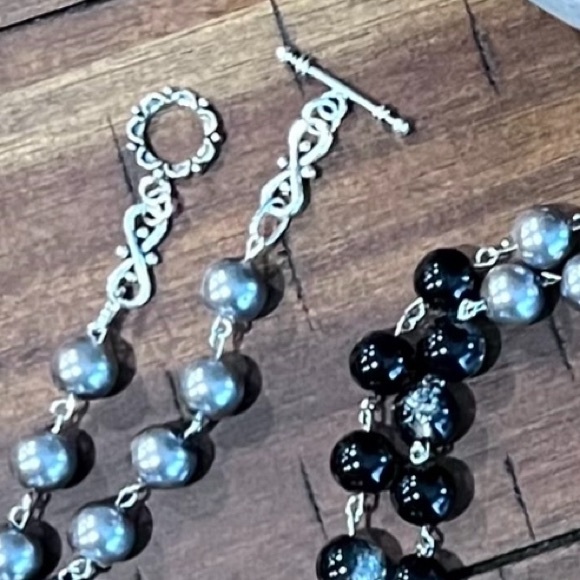 NWOT - Beautiful Large dragonfly necklace with matching earrings - Picture 5 of 8